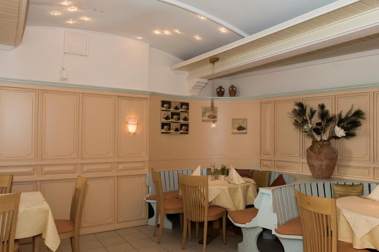Hotel Restaurant Zum Schiffchen Майнталь Екстер'єр фото